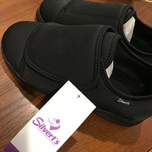 NWG Silvert's Product # 10240 Black